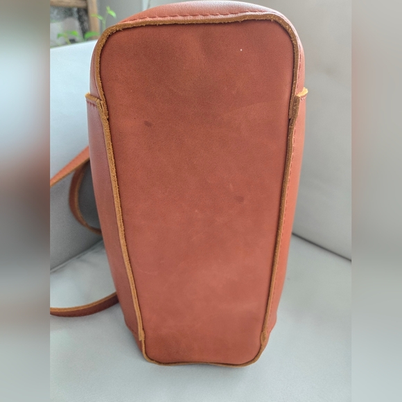 Portland Leather Purse - Picture 7 of 11